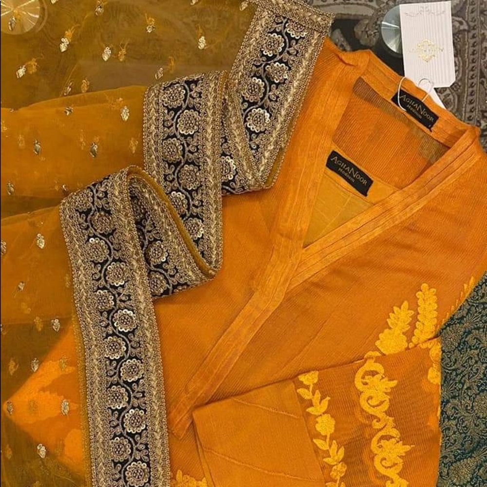 Original Aghanoor kurta with dupatta